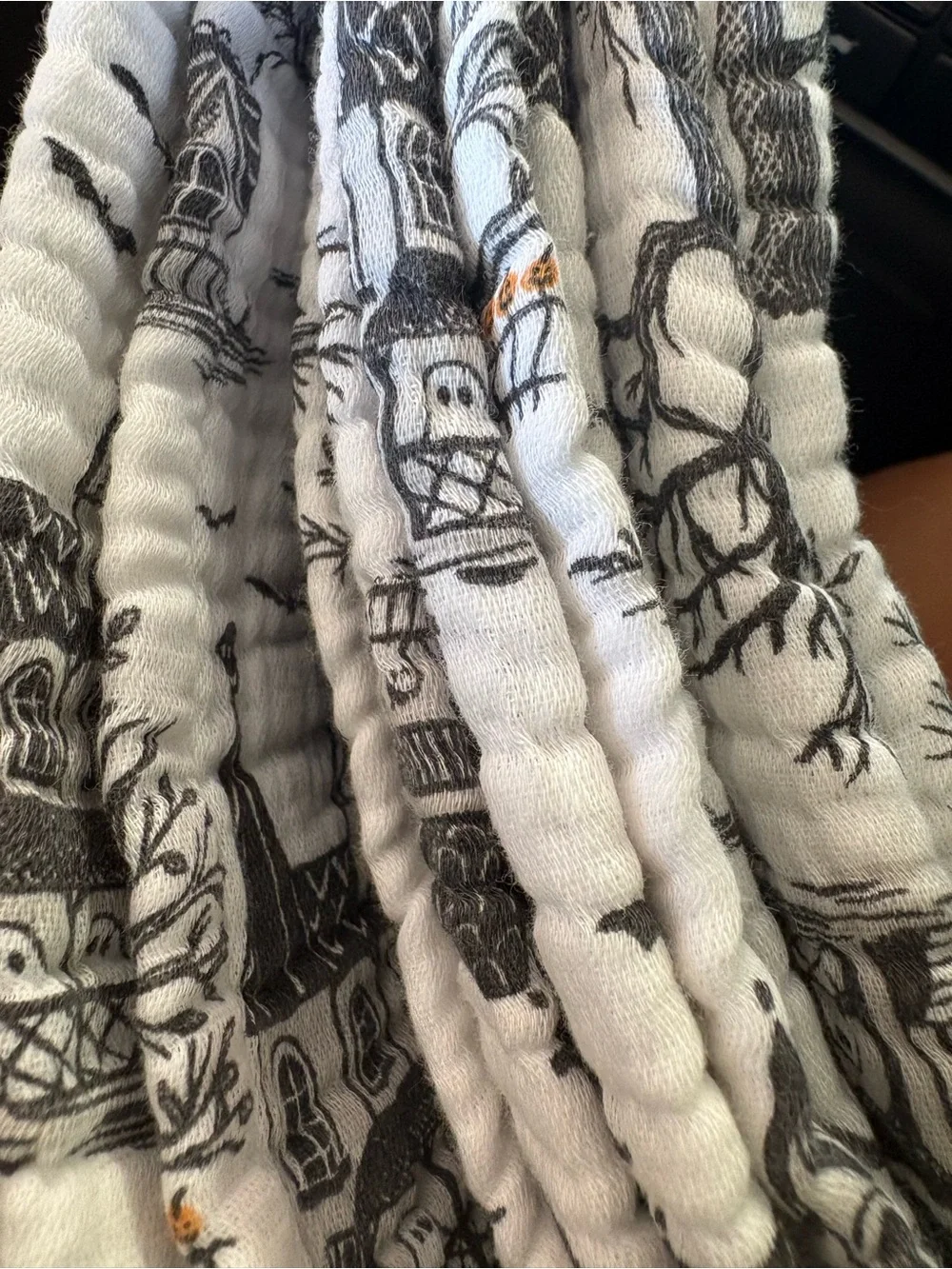 Envogue Halloween Kitchen Towels, Haunted House Toile, Spider, Skeleton